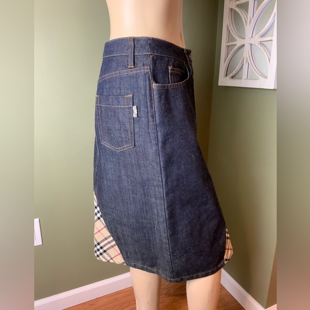 Burberry Dark Blue Denim Midi Skirt with Signature Check Panel - Picture 4 of 7